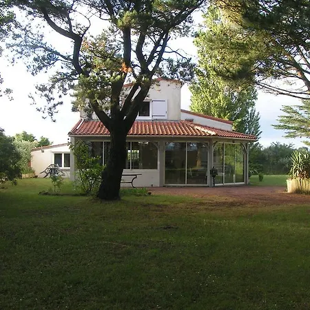 Le Collet Holiday home
